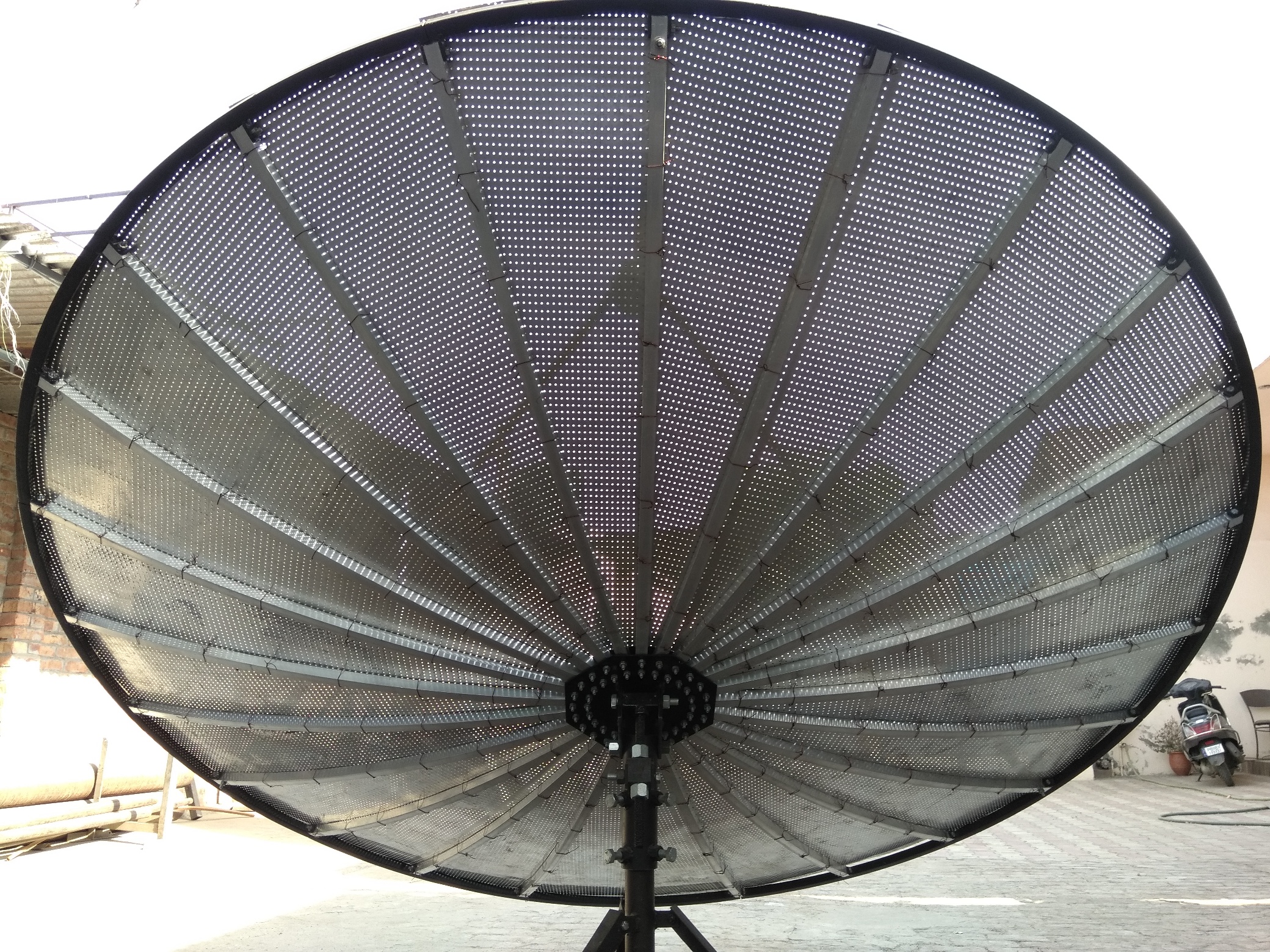 7 ft. Ku-Band Dish Antenna - Jams India – Manufacturers and Trader of